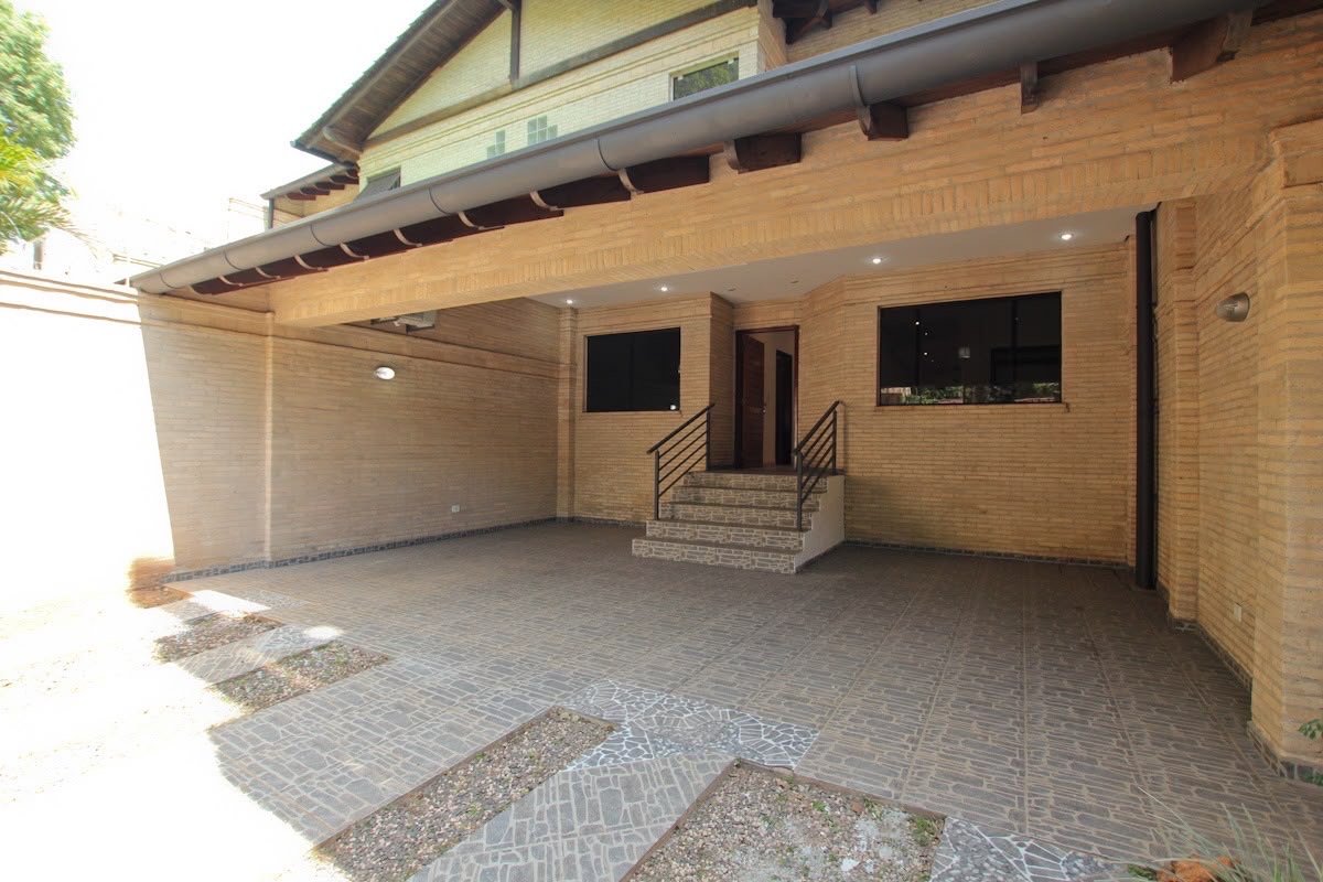 Alquilo Duplex con Piscina 3 Dorm en Suite - Villa Morra, Villa Morra